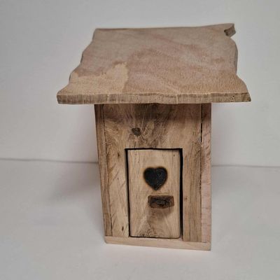 Miniatur Toilettenhaeuschen