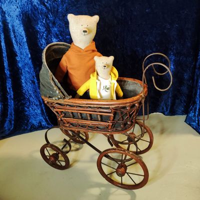 Vintage Miniaturen & Puppenkleidung