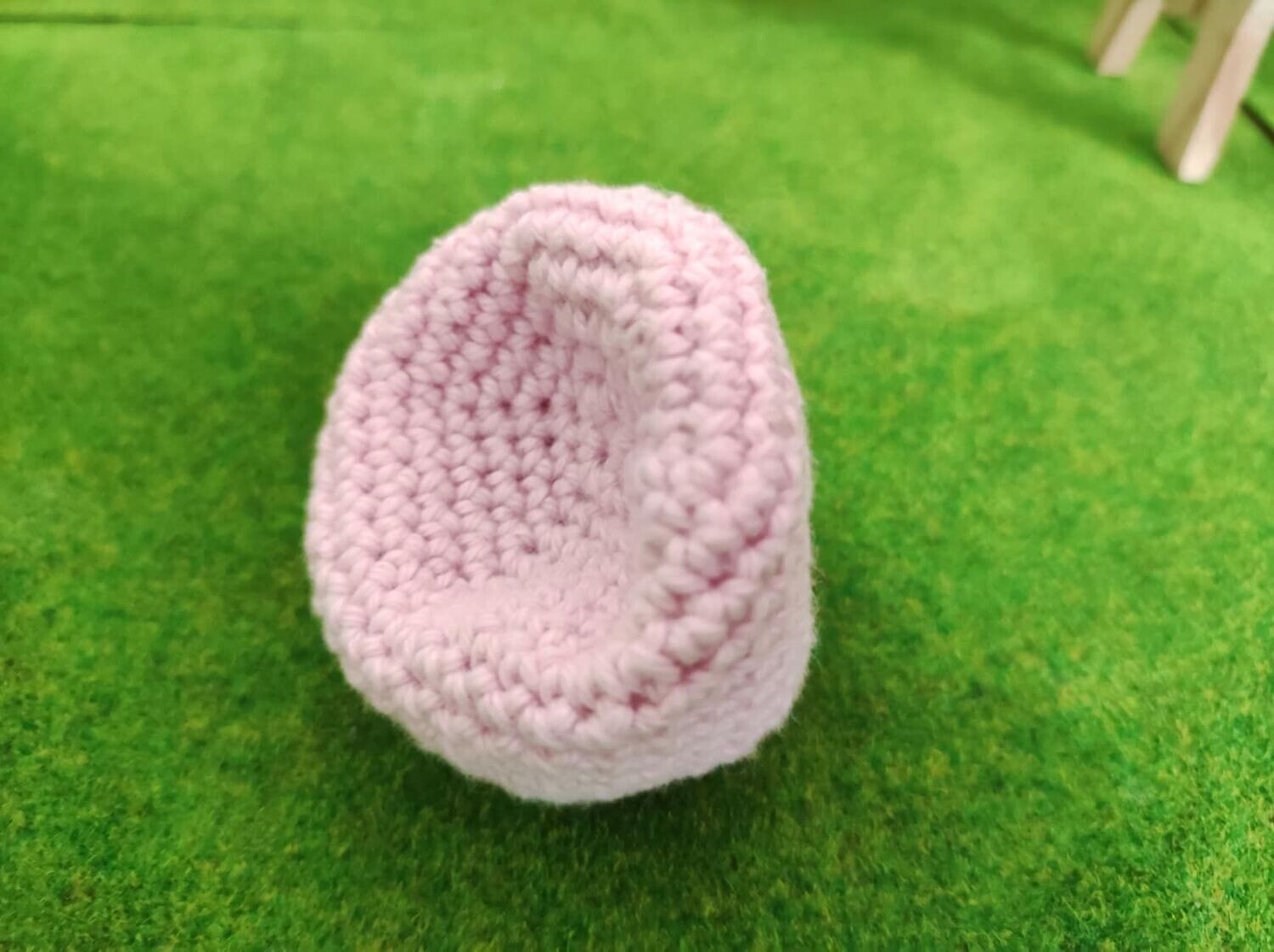 Gehäkeltes Miniatur Sitzkissen Rosa