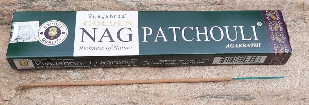 Golden Nag Patchouli Raeucherstaebchen 15 g Golden Nag Patchouli Raeucherstaebchen 15 g