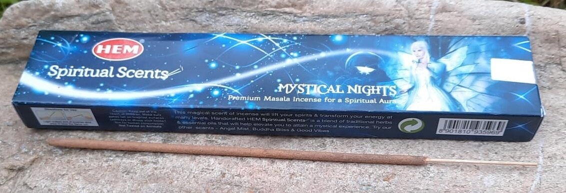 HEM Mystical Nights Masala Raeucherstaebchen 15 g HEM Mystical Nights Masala Raeucherstaebchen 15 g