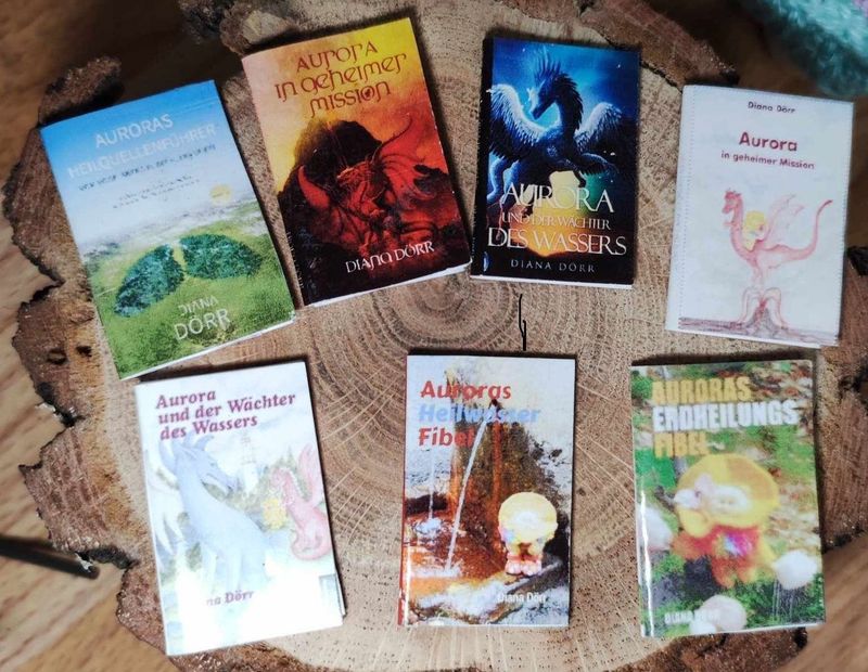 7 Miniatur Buecher 7 Miniatur Buecher