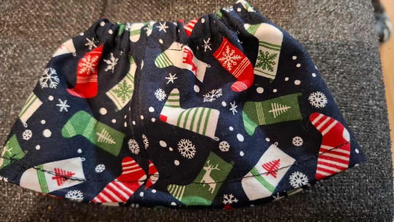 Festlicher Rock fuer Weihnachten 23 cm