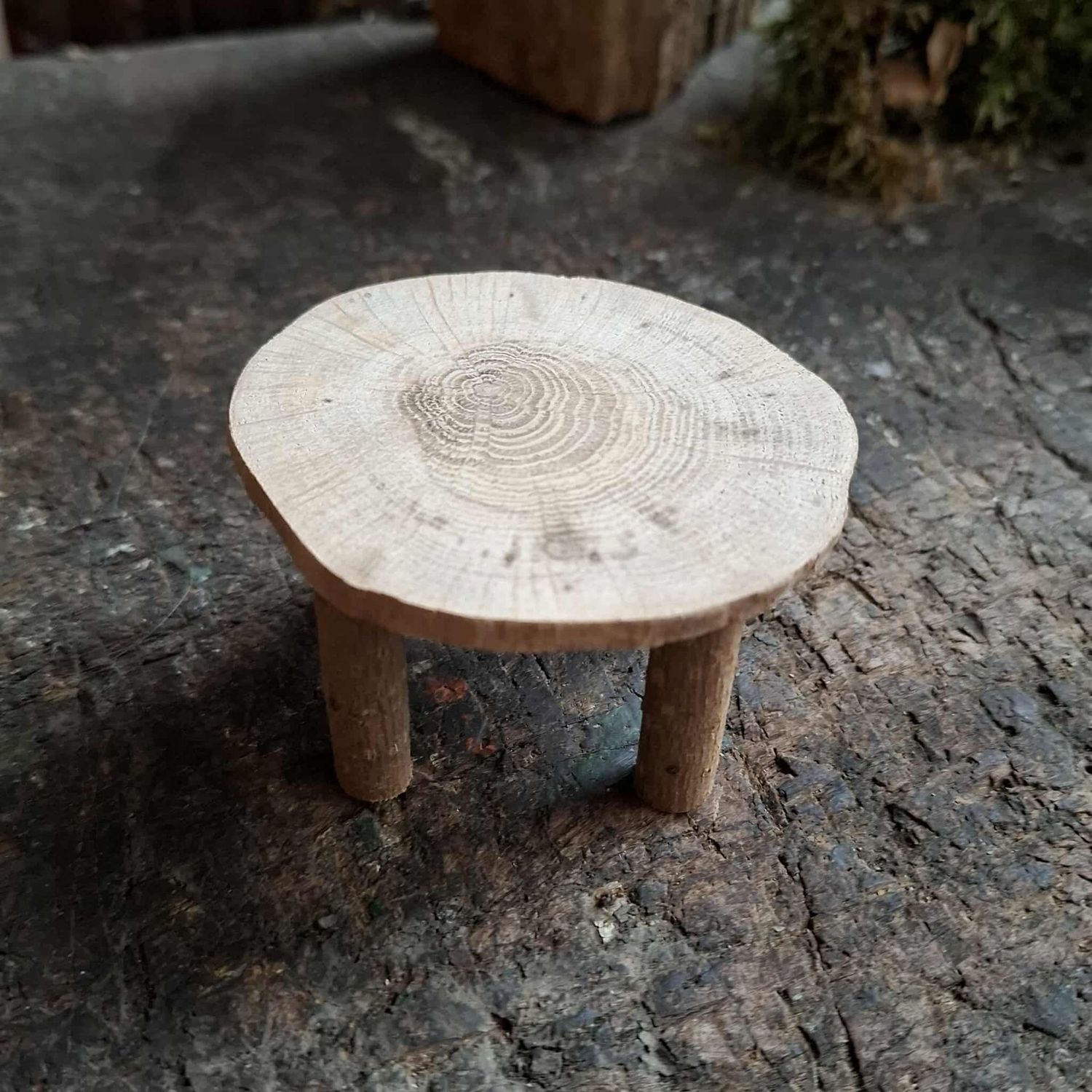 Runder Miniatur Tisch Runder Miniatur Tisch