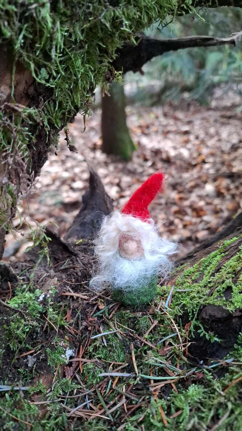 Gefilzter Miniatur Wichtel