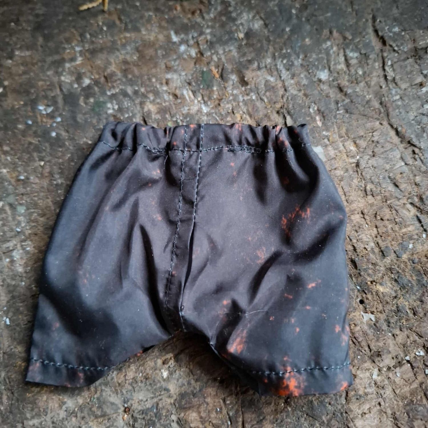 Schwarze Hose fuer 23 cm Philomena Kloss Baeren