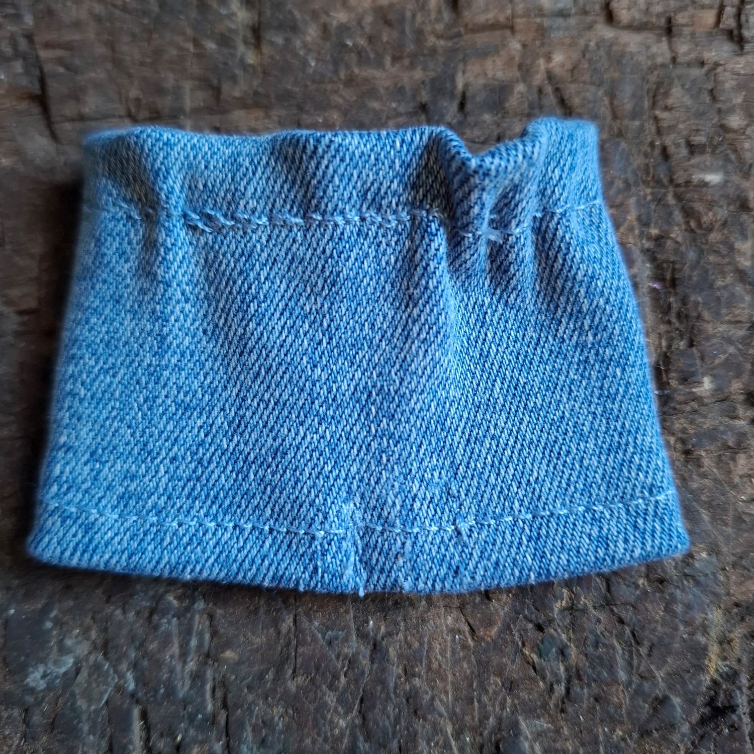 Helle Jeans Hose fuer 13 cm Baby Baeren