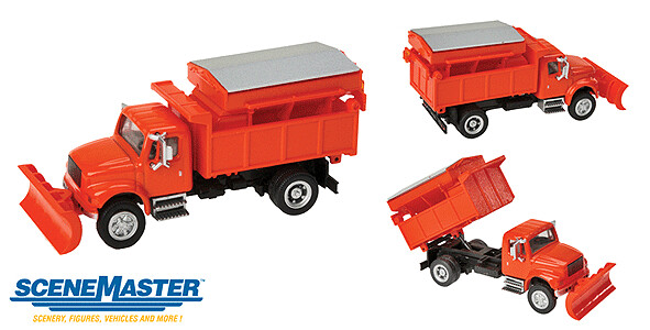 Intl 4900 Dump Truck w/Snowplow