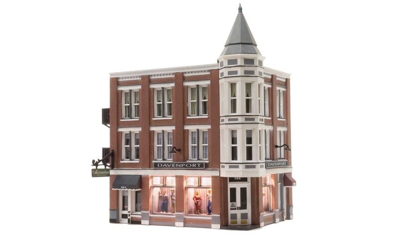 Davenport Department Store - . . -- Assembled - 5-1/8 x 3-7/8"  13 x 9.8cm