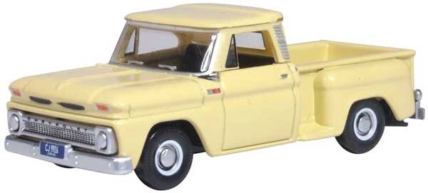 Oxford - 1965 Chevrolet Stepside Pickup - Assembled -- Yellow