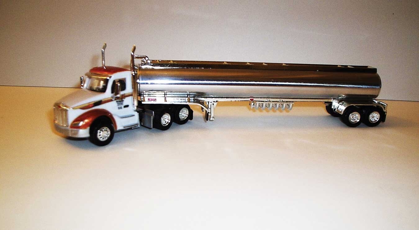 Peterbilt 579 Day-Cab Tractor with Gas Tank Trailer - Cox