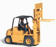 V80E Forklift - Kit -- Includes Operator Figure