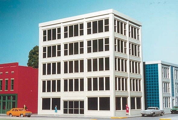 HO VICKY&#39;S 5 STORY BLDG