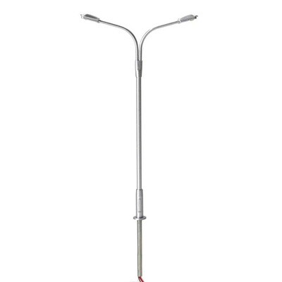 N Scale Double-Arm Streetlight 3-Pack - Warm White LED -- Silver