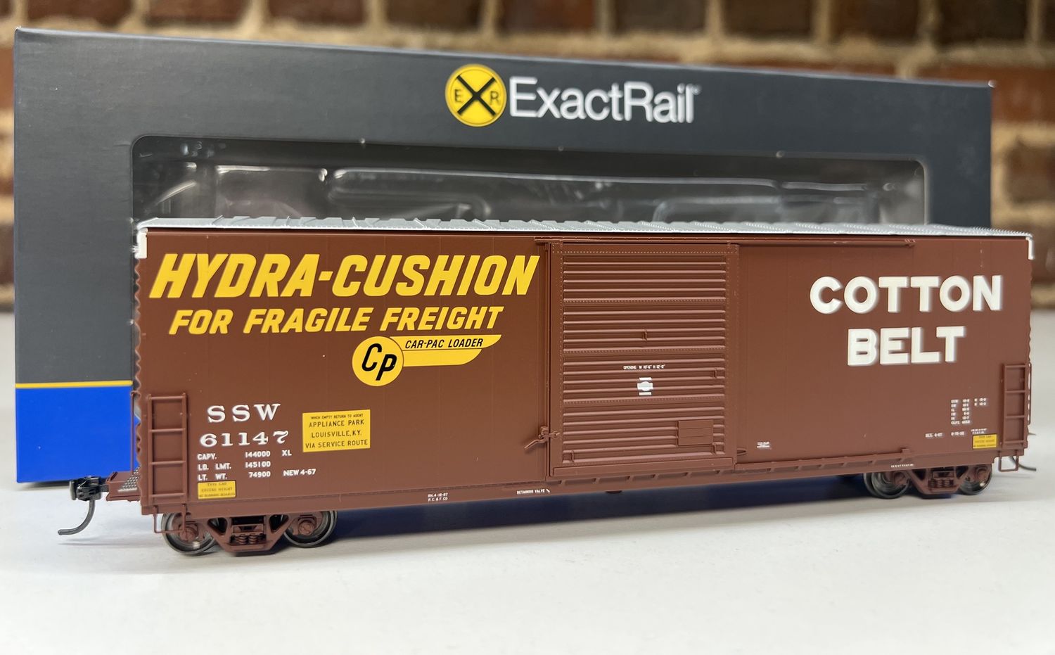 ExactRail - PC&amp;F 6033 cu. ft. Hy-Cube Box Car - SSW