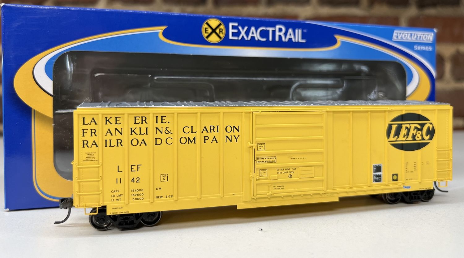 ExactRail - Evans-USRE 5277 Boxcar - Lake Erie, Franklin, and Clarion