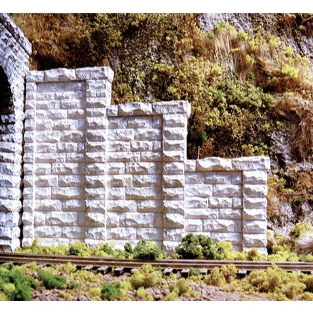 Chooch Enterprises 8401 - Stepped wall Tunnel Abutment - HO Scale