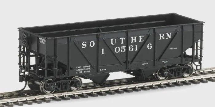 WalthersProto -34&#39; Steel-Sheathed War Emergency Hopper 3-Pack - Ready to Run -- Southern Railway #105274, 105425, 105779 (black)