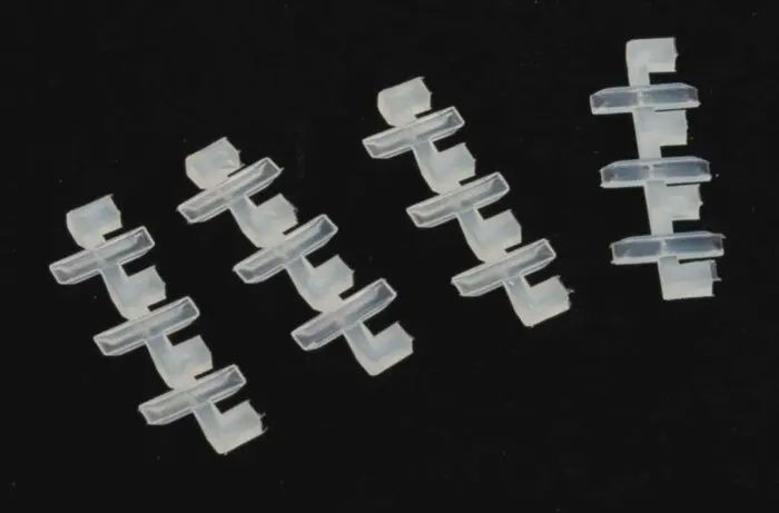 Peco - Universal Rail Joiners -- Code 55/80 Nylong Insulated pkg(12)