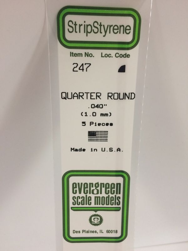 Evergreen Scale Models - 247 - .040" (1.0mm) OPAQUE WHITE POLYSTYRENE QUARTER ROUND
