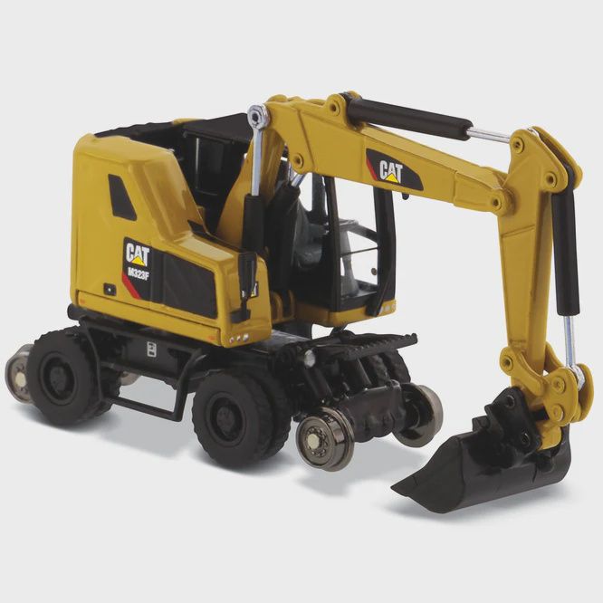Diecast Masters-1:87 Cat® M323F Railroad Wheeled Excavator, Cat® Yellow with 3 work tools