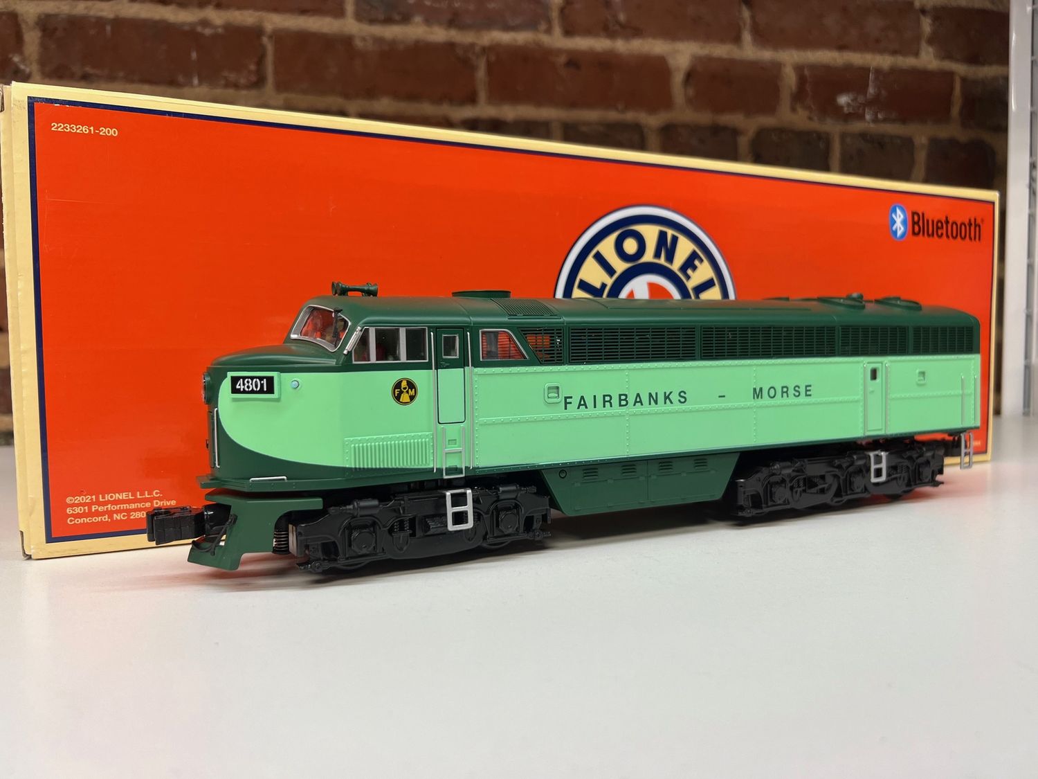 Pre-Owned, Like New - Lionel 2233261 - FM Demonstrator LEGACY Liner #4801