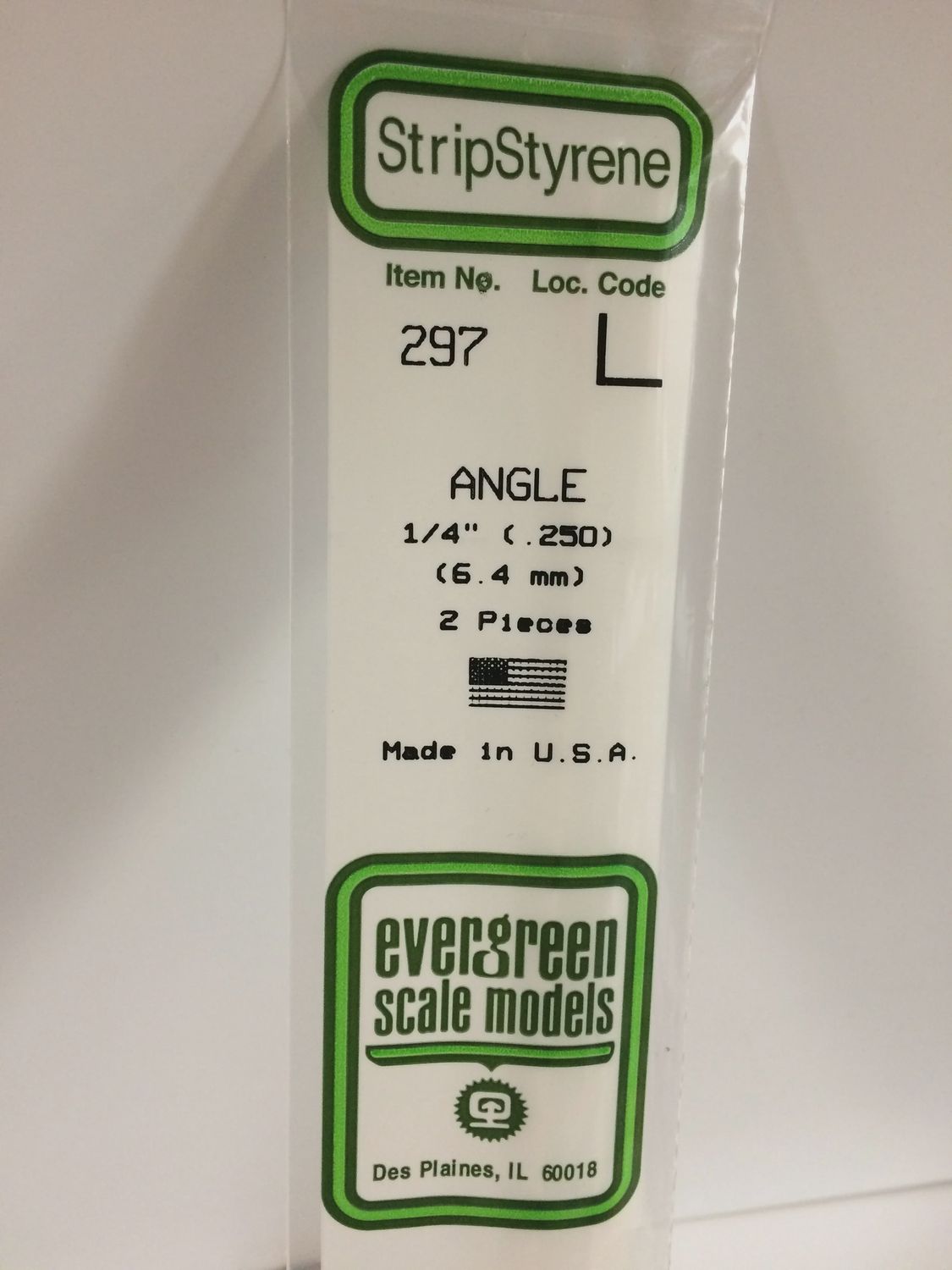 Evergreen 297 - .250&quot; (6.3mm) OPAQUE WHITE POLYSTYRENE ANGLE