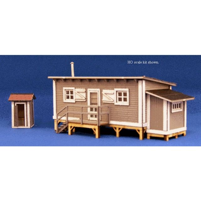 Blair Line #2000 - Joe&#39;s Cabin w/Outhouse - Kit - HO Scale