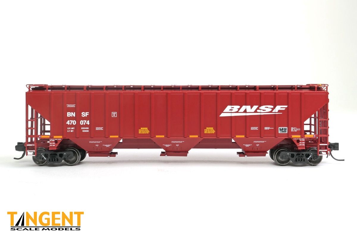 Tangent - N Scale -  BNSF “Large Swoosh 2005” Trinity Industries Inc 4750CuFt Covered Hopper, Road Number: 470000