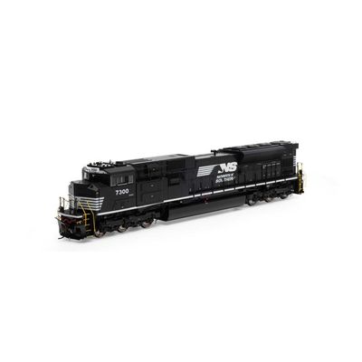 Athearn Genesis 75861 - HO EMD SD70ACU Locomotive with DCC &amp; Sound, NS #7300