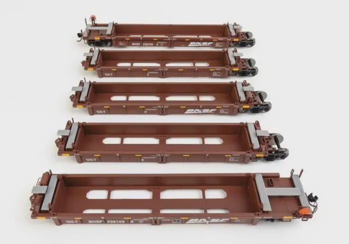 Walthers 910-55660 - Thrall 5-Unit Rebuilt 40&#39; Well Car - Ready to Run -- BNSF Railway #238140 A-E