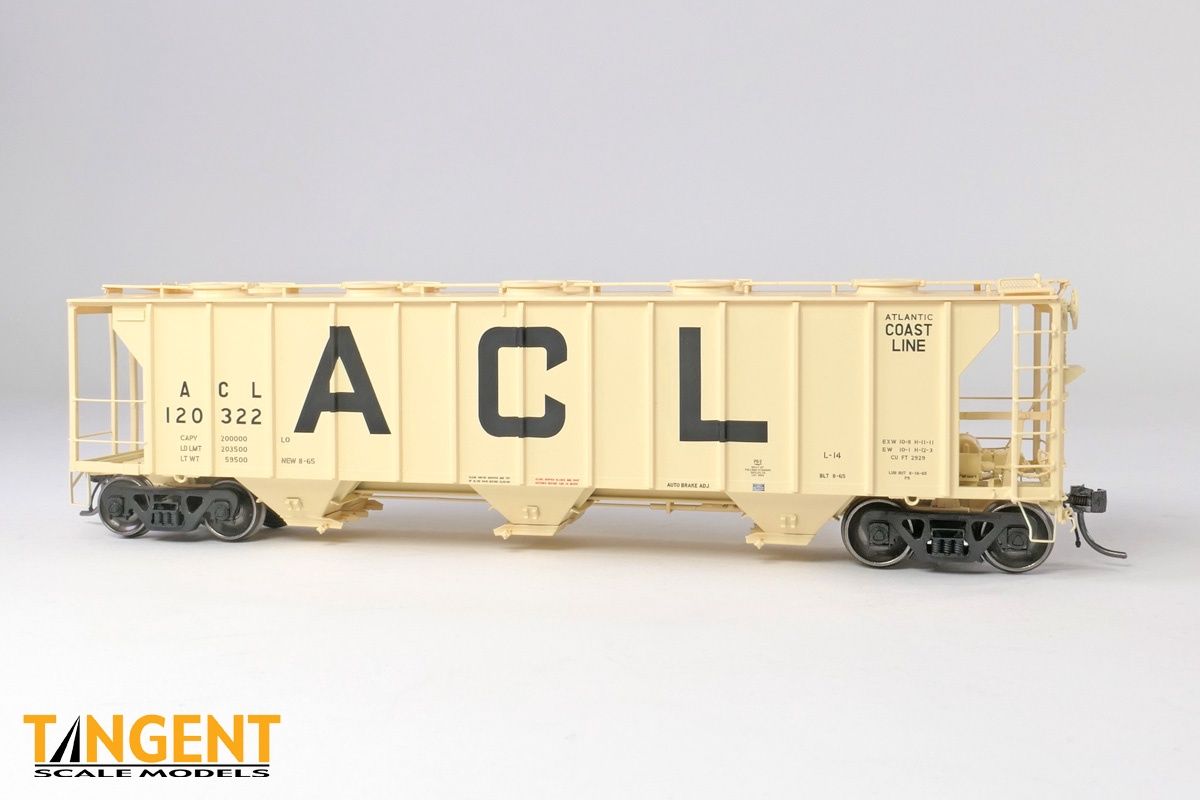 Tangent 35160-08 -- Atlantic Coast Lines (ACL) “Delivery Beige 8-1965” Pullman-Standard PS-2 2929 CuFt Covered Hopper #120247