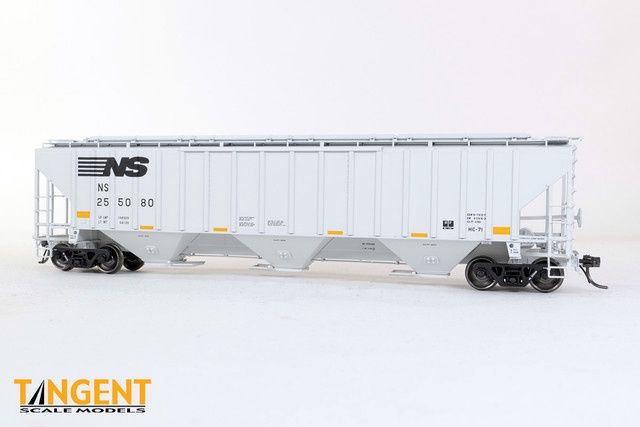 Tangent 4750CuFt Covered Hopper - Norfolk Southern &#39;Conspicuity HC-71 2005+&#39; NS, Road Number: 254081