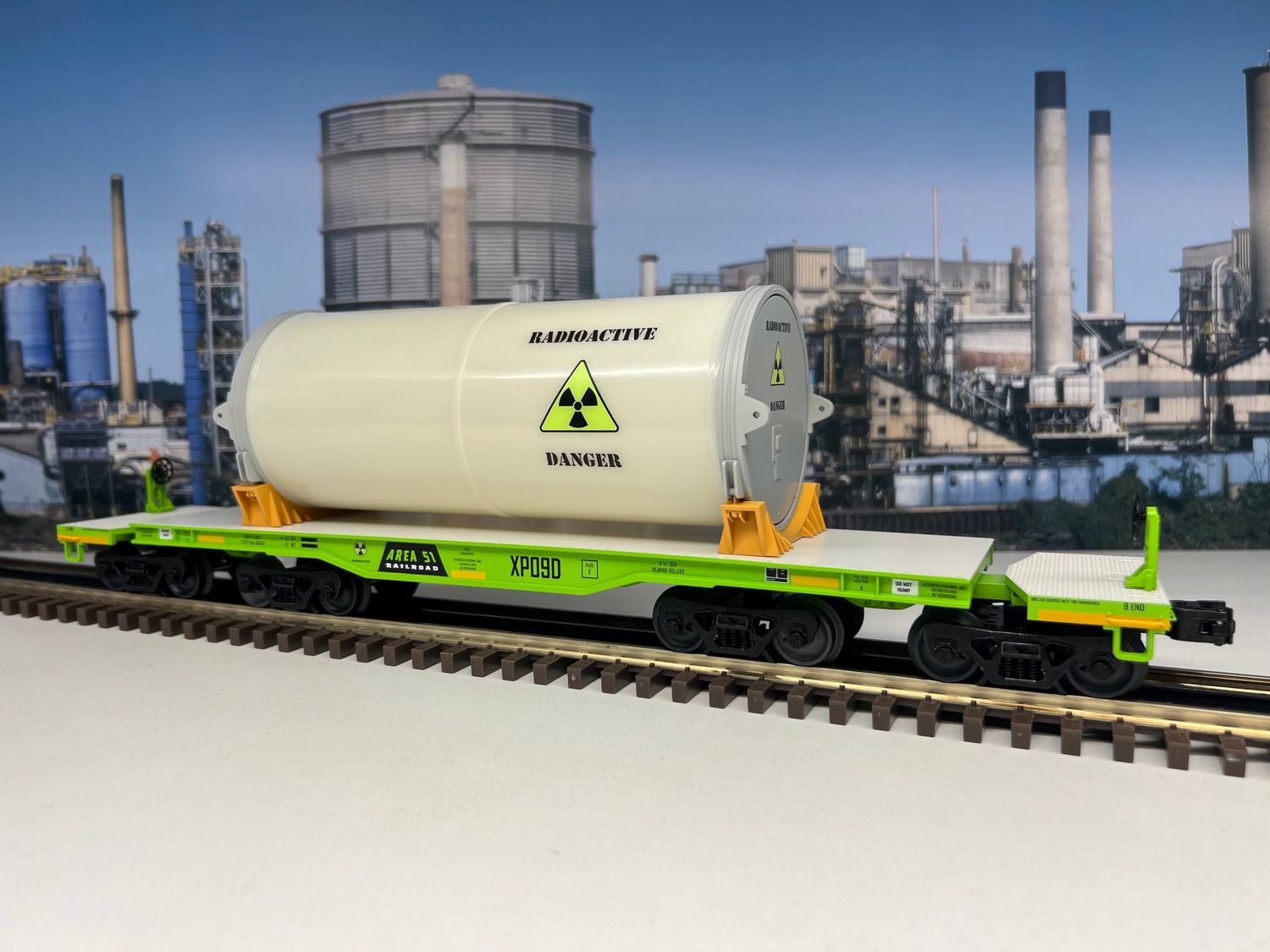 Lionel 2526170 - Area 51 Heavy Duty Flatcar #XP09D