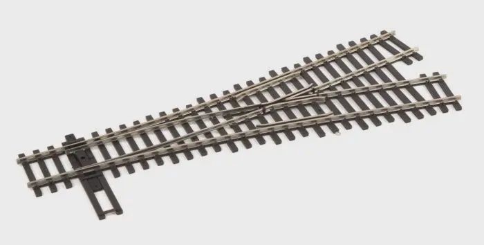 Walthers Track 948-83033 - Code 83 Nickel Silver DCC-Friendly #3 Wye Turnout