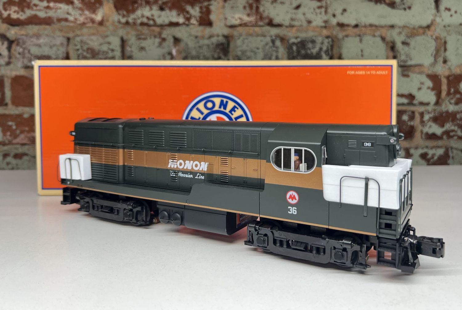 Pre-Owned, Like New - Lionel 2333291 - Monon LEGACY H15-44 #36
