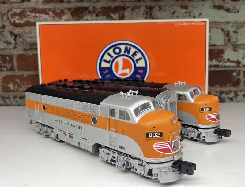 PRE-OWNED LIONEL 6-14568 F3AA/F3B WESTERN PACIFIC