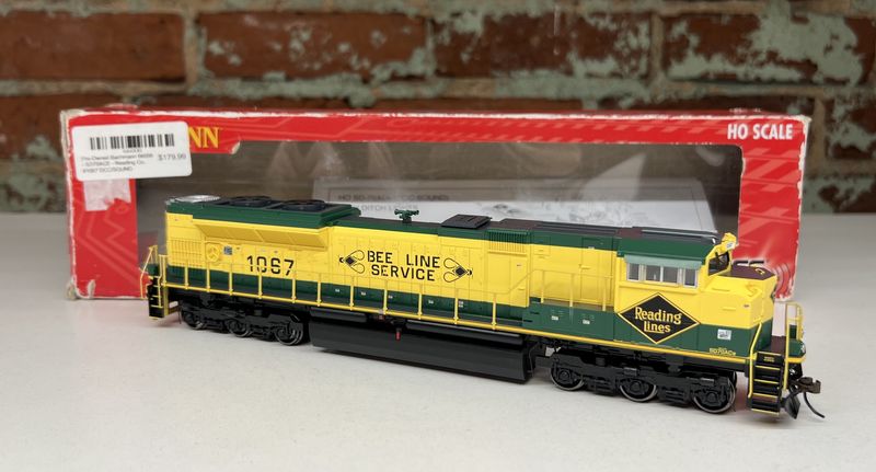 Pre-Owned Bachmann 66008 - SD70ACE - Reading Co. #1067 DCC/SOUND
