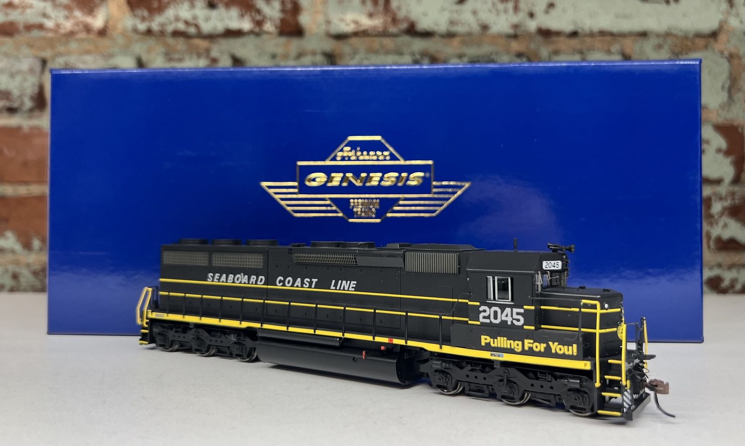 Pre-Owned Athearn ATHG65718 SD45-2 Seaboard Coast Line #2045 ESU LOKSOUND5
