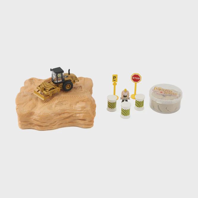 Diecast Master 84555 - 1:87 Cat CS56 Padfoot Roller Earth Mover Playset