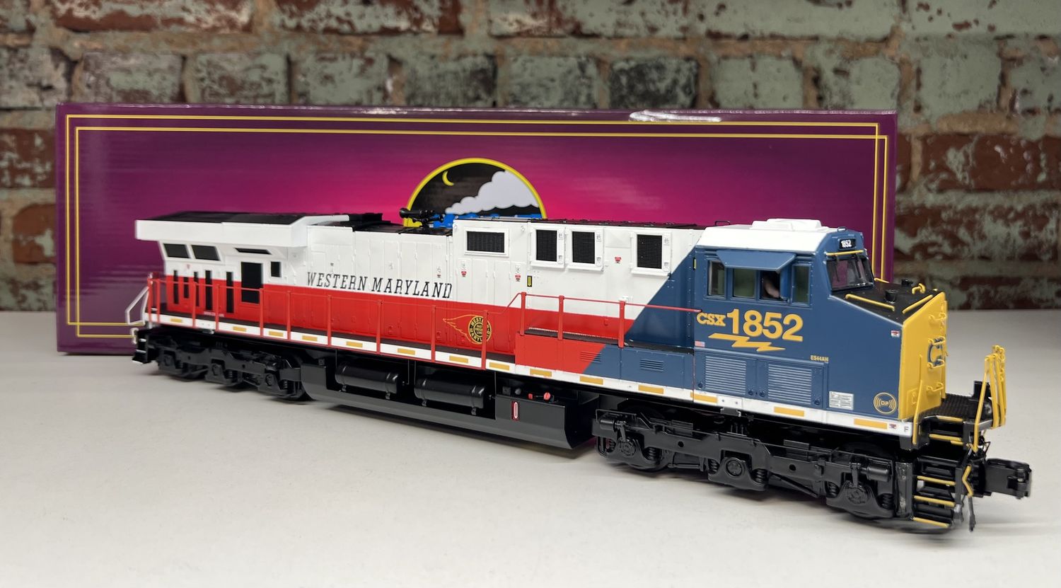 Pre-Owned, Like-New MTH-ES44AC Diesel Engine w/Proto-Sound 3.0 (Hi-Rail Wheels) - Western Maryland - CSX Heritage Cab No. 1852 20-21938-1