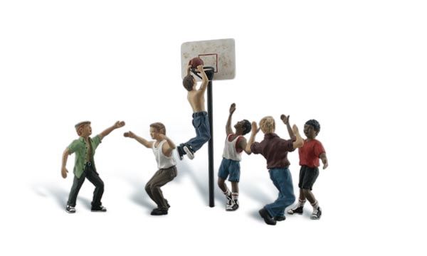 WOODLAND SCENICS A2207 SHOOTIN HOOPS- N SCALE