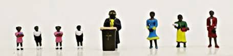 Model Power N 1347 Deacon &amp; His Flock with Pulpit - 9 Pcs