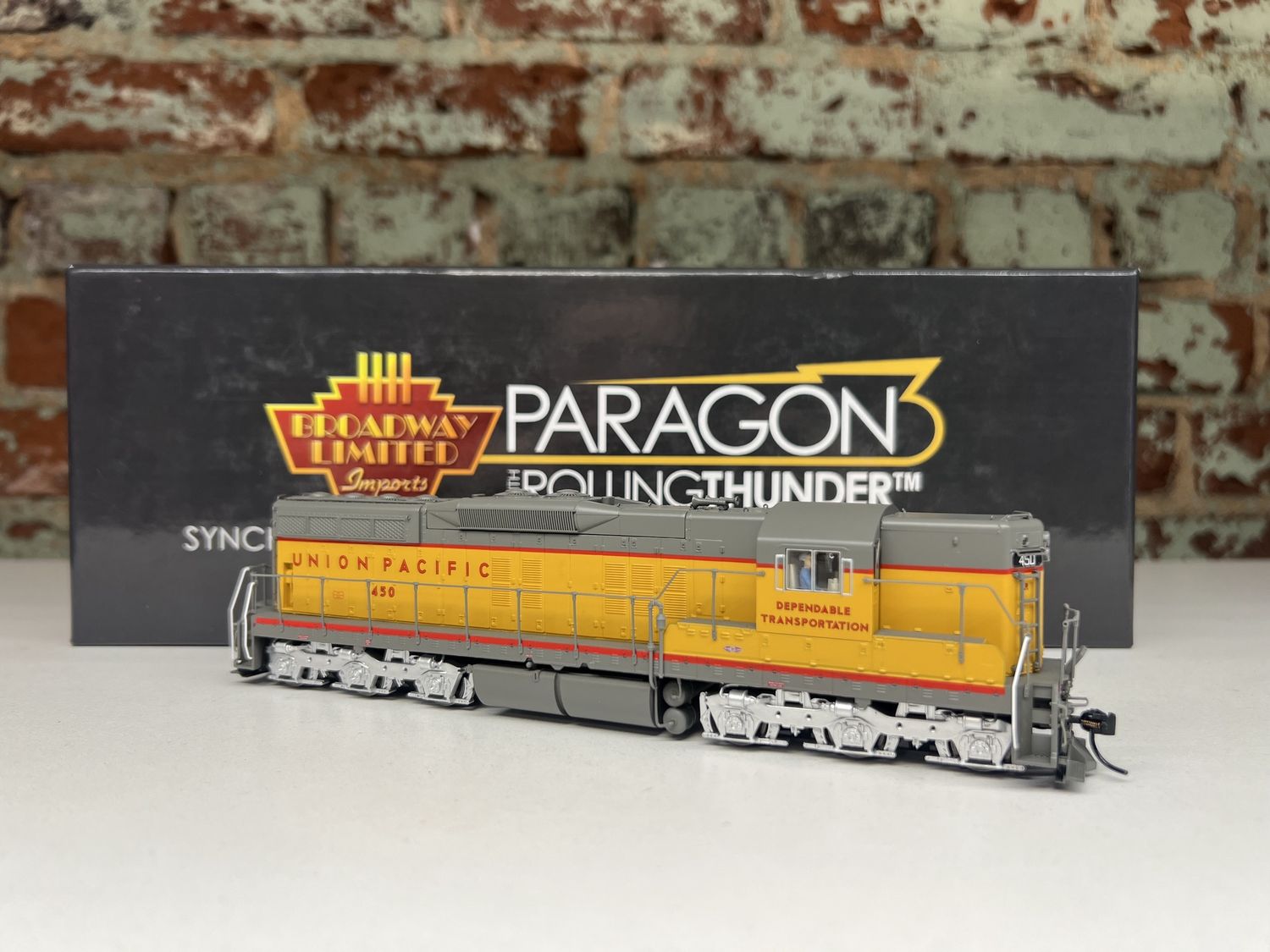 PRE-OWNED-Broadway Limited 5790 HO Union Pacific EMD SD7 Diesel Loco Sound/DC/DCC #450