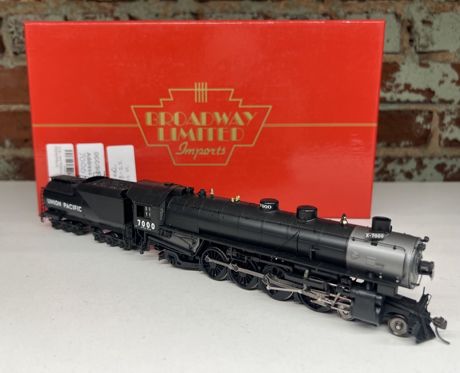 PRE-OWNED Broadway Limited BLI #037 HO MT-73 4-8-2 Union Pacific UP #7000