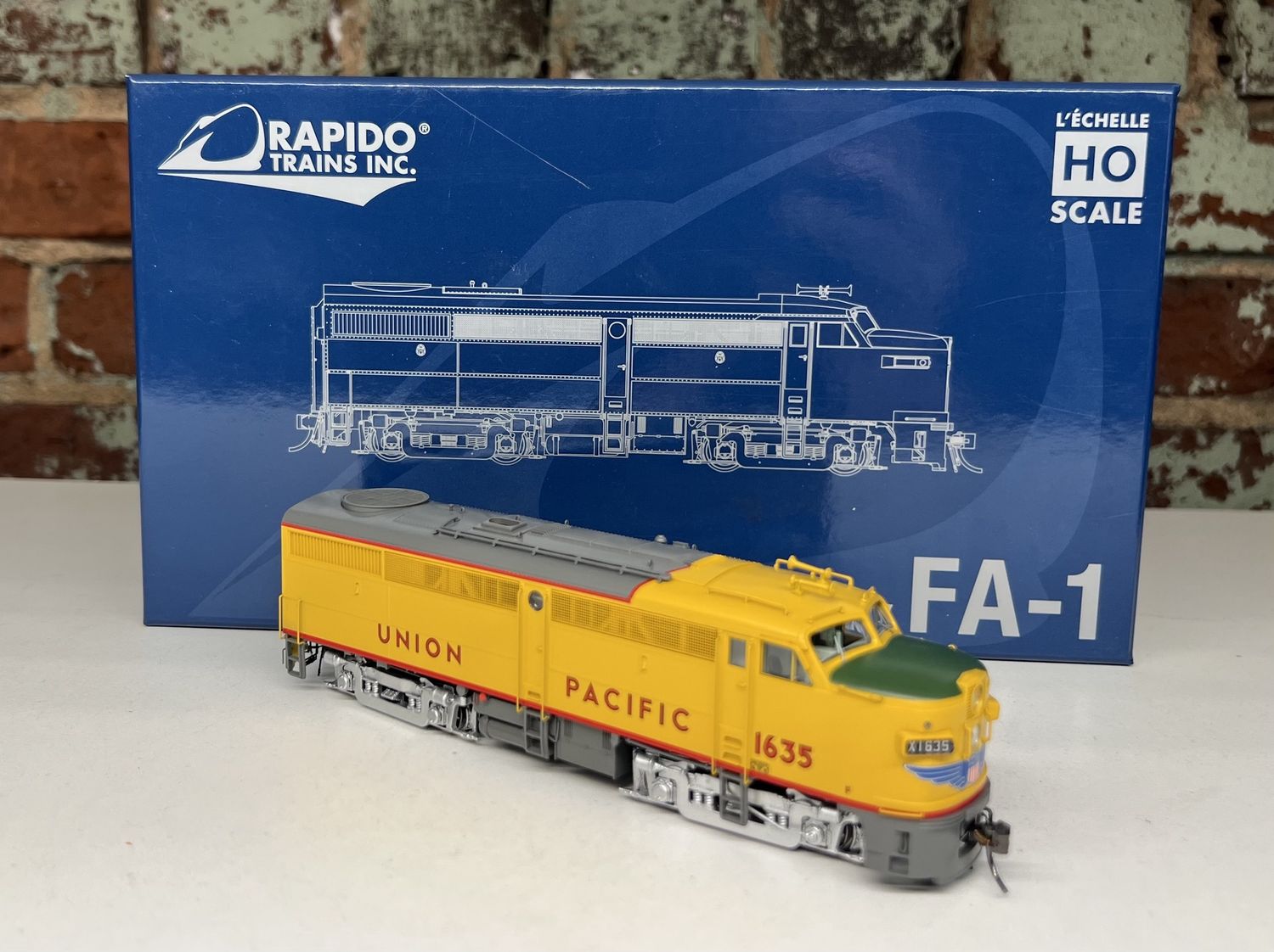 PRE-OWNED RAPIDO 37542 HO SCALE ALCO FA-1 UNION PACIFIC #1635