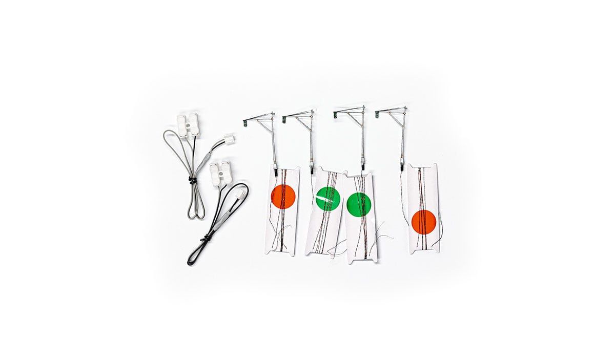 WOODLAND SCENICS 5637 Mast Arm Traffic Lights - N Scale
