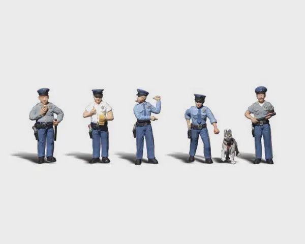 Woodland Scenics A2736 O Policemen - 5 Figures