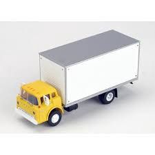 Athearn HO RTR Ford C Box Van, Yellow - ATH2747