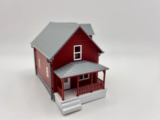 Rock Island Hobby 043101 - Farmhouse Red Built Up - N Scale